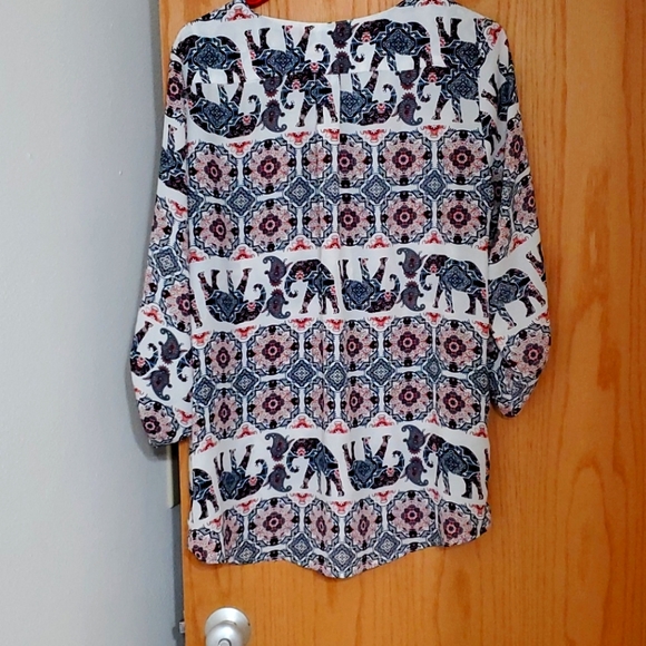 Elephant Paisley Blouse - Picture 4 of 4